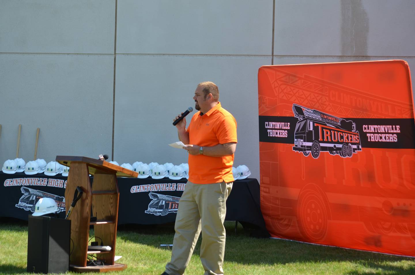 Clintonville Public School District Breaks Ground