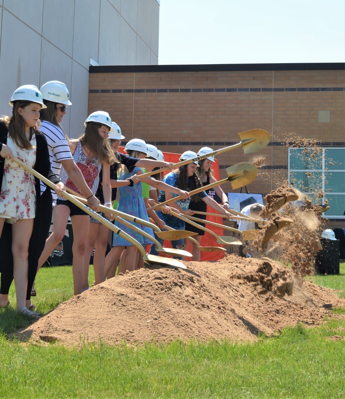 Clintonville Public School District Breaks Ground